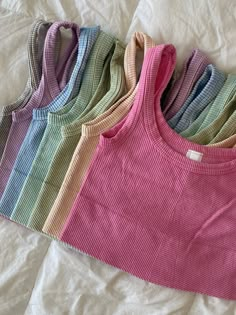 these tanks are made with super-elastic materials for maximum comfort & durability! they are one size fits most <3  they can be worn with the v neck in the front or the back depending on the look you’re going for!  worn with the “do it” zip up! Sarah Michelle Gellar, Preppy Summer, Cute Fits, Preppy Outfits, Gilmore Girls, Outfits Casuales, Look Cool, Fitness Inspo, In The Middle