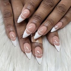 Graduation Display, French Tip Nail Art, Ring Finger Nails, French Tip Nail Designs, Romantic Nails, White French Tip, Almond Nails Designs, White French, Get Nails