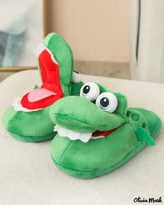 Olivia Mark - Round Toe Crocodile Slippers Dinosaur Slippers, Funny Slippers, Holiday Slippers, Dinosaur Stuff, Clog Slippers, Home Slippers, Plush Pattern, Crocodiles, Winter Home