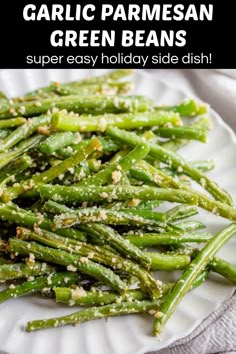 Garlic Parmesan Green Beans are an easy green bean side dish made on the stovetop with fresh garlic and grated Parmesan Cheese! Garlic Parmesan Green Beans, Green Bean Side Dish, Bean Side Dish, Green Beans Side, Easy Holiday Side Dishes, Green Beans Side Dish, Easy Green Beans, Parmesan Green Beans, Zucchini Bake