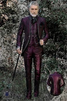 Baroque Mens Fashion, Mens Fashion Runway, Purple Wedding Suit, Burgundy Tux, Gentleman Mode, Wedding Frocks, Designer Suits For Men, Frock Coat