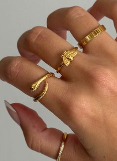 This simple gold band is the perfect stacker for any collection! Minimalist ring, gold band stack ring, stackable ring set stack, ribbed ring spacer stack ring, gold rings women dainty band everyday ring - gold filled- stainless steel and gold- Style: Minimalist Gold And Silver Stacked Ring, Stacked Gold Rings With Gem Stones, Gold Ring Sets Simple, Gold And Silver Stackable Ring, Stacking Rings 2023, Luxury Dainty Stackable Rings, Luxury Dainty Gold Midi Rings, Luxury Minimalist Yellow Gold Midi Rings, Luxury Minimalist Yellow Gold Rings