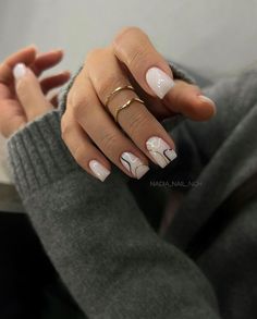 Beige Nails, Short Square Nails, Womens Nails, Neutral Nails, Chic Nails, Square Nails, Cute Acrylic Nails, Perfect Nails, Trendy Nails