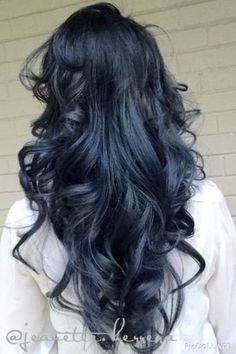 Navy Blue Hair, Navy Hair, Blue Black Hair, Ombré Hair, Penteado Cabelo Curto, Blue Steel, Cool Hair Color, Grunge Hair, Hair Dos