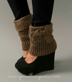 Black Leg Warmers, Trendy Wedges, Mode Shoes, Grey Fur, Boot Toppers, Shoe Boot, Apricot Lane, Boot Cuffs, Crazy Shoes