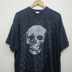 Vintage skull tshirt Condition : Used & good Size On tag : XL Actual measurement Pit to pit : 23. 5" back collar to Hem : 26.5" Material :cotton Payment=accept PAYPAL only Ship Within 1-3 working days via DHL Express Please attach a contact number for shiping purpose any issue please contact me Distressed Skull T-shirt In Edgy Style, Vintage Short Sleeve T-shirt With Skull Print, Alternative Short Sleeve T-shirt With Skull Print, Grunge Crew Neck T-shirt With Skull Print, Alternative Style Skull Print Short Sleeve T-shirt, Skull Print T-shirt For Alternative Fashion, Short Sleeve T-shirt With Skull Print For Alternative Fashion, Skull Print Short Sleeve T-shirt For Alternative Fashion, Tshirt Artwork