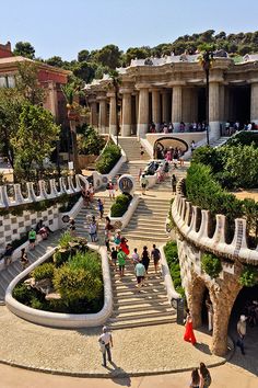 many people are walking up and down the stairs