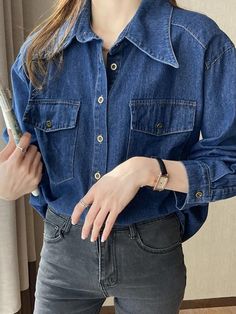 Style: Casual/Street/Vintage/Basic/Preppy Fabric Content: Cotton Fit Type: Loose Fit Neckline: Shirt Neck Sleeve Length: Long Sleeve Denim Blouse Outfit, Denim Fashion Women, Denim Outfits, Denim Blouse, Denim Shirt Dress, Denim Outfit