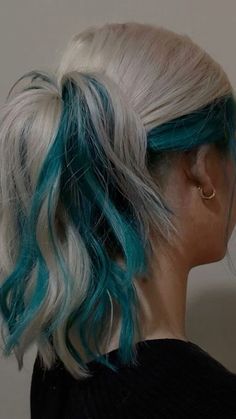 Blonde Over Blue Hair, Blond And Blue Hair Short, Blonde Hair Blue Underlayer, Unicorn Hair Color Peekaboo, Blonde Hair Blue Underneath, Blonde Hair Teal Highlights, Blue Money Piece Hair Blonde, Blonde With Blue Hair, Blue Roots Blonde Hair