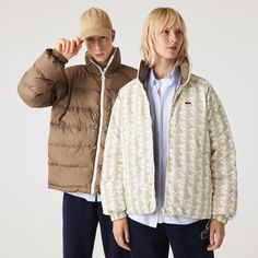 Alternate between a classic look and a monogram design with this Lacoste down jacket. It is reversible to upgrade your style. Beige Outfit Men, Lacoste Jacket, Water Repellent Jacket, Beige Outfit, Jacket Beige, Men's Jackets, Reversible Jacket, Lacoste Men, Monogram Design