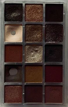 NOT MINE |  makeup, pallete, aesthetic Fall Makeup Palette, Makeup Pallete Aesthetic, Eyeshadow Aesthetic Palette, Makeup Palette Aesthetic, Vintage Eyeshadow, Warm Autumn Color Palette, Mine Makeup, Brown Eyeshadow Palette, Face Routine