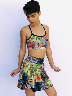 REVERSIBLE - Double sided prints; Two Skirts in one Made from Recycled Water Bottles / Spandex UPF PROTECTION FROM THE SUN CARE INSTRUCTIONS:Hand wash & hang dry recommended or machine wash cold on low cycle with like colors. Wlw Fanart, Linda Tran, Nonbinary Fashion, Gay Outfits, Boys In Crop Tops, Gender Bend, Buns Of Steel, Recycled Water Bottles, Skirt Coverup