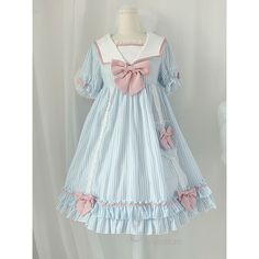 Fühlen Sie sich süß und nautisch mit dem Sailor Cute Dress

 Wir stellen Ihnen das Sailor Cute Dress vor, das perfekte Outfit für leidenschaftliche Meeresliebhaber, die ihre Liebe zum Meer mit Stil zum Ausdruck bringen möchten. Dieses aus hochwertigen Materialien gefertigte und im Hinblick auf maritime Ästhetik gestaltete Kleid ist ein Muss für jede Frau, die sich süß und selbstbewusst fühlen möchte.

 Das Sailor Cute Dress ist Teil unserer Beach Dresses -Kollektion, die eine Reihe modischer un Blue Sailor Style Cotton Dress, Sailor Style Blue Cotton Dress, Blue Sailor Cotton Dress, Blue Cotton Sailor Dress, White Nautical Dress For Spring, Sailor Style White Cotton Dress, White Sailor Style Spring Dress, White Sailor Cotton Dress, White Sailor Style Dress For Spring