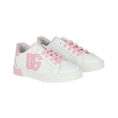 White Dolce & Gabbana sneakers with pink accents, including a DG side logo, pastel pink laces, and matching heel detailing for a chic look.