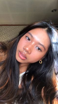 Filipino Make Up, Make Up For Flat Nose, Filipino Girl Makeup, Asian Celebrities Female, Natural Makeup Asian Tan, Natural Makeup For Tan Skin, Tan Skin Makeup Looks, Flat Nose Makeup, Igari Makeup Tan Skin