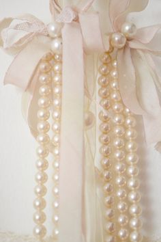 Pearl Ribbon, Owl Eyes, Deco Jewelry, Barn Owl, Art Deco Jewelry, Mode Inspiration