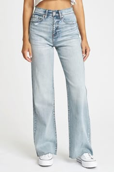 Flare Leg Jeans, Wide Leg Denim, Wide Leg Jeans, Flare Jeans, Leg Jeans, Trendy Outfits