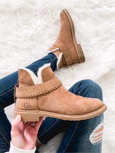 Shop our Influencers' top picks on Amazon Ugg Mckay, Ugg Booties, Winter Shoes For Women, Crazy Shoes, Shoe Obsession, Winter Shoes, Model Photos, Short Boots, Casual Fall