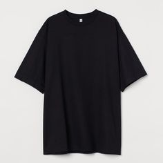 Oversized T-Shirt In Soft Cotton Jersey. Ribbed Crew Neck, Dropped Shoulders, And Elbow-Length Sleeves. H&m Relaxed Fit T-shirt For Streetwear, Oversized H&m Tops For Streetwear, Basic Short Sleeve T-shirt By H&m, Basic H&m Short Sleeve T-shirt, H&m Cotton Tops For Streetwear, H&m Basic Short Sleeve T-shirt, H&m Cotton Streetwear T-shirt, H&m Cotton T-shirt For Streetwear, H&m Summer Streetwear Tops