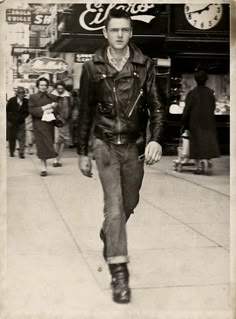 "Here is a Foncie photo of the big Ron. My dad, the cool cat! This fella was not really threatening, and didn’t have a bike – it was ‘dress of the day’!!" c.1950s | Foncie's Fotos Greaser Aesthetic, Granville Street, Teddy Boys, Engineer Boots, Fashion 1950s, Psychobilly, Rockabilly Fashion