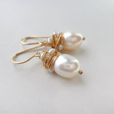 Thread Earrings, Jewelry Diamonds, Pearl Jewellery, Earring Ideas, Jewelry To Make, Wire Earrings, Jewellery Ideas, Diy Schmuck, Wrapped Jewelry