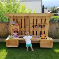 Outdoor Play Kitchen, Mud Kitchen