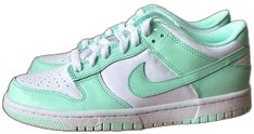 Mint Dunks, Nike Waffle Racer, Nike Jordan 1 Mid, Jordan 1 Mid White, Nike Air Vapormax 2019, Nike Internationalist, Rare Nikes, Nike Waffle, Casual Leather Shoes