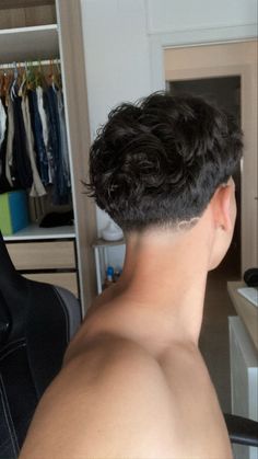 Heart Fade Haircut, Mid Taper Fade Haircut Designs, Taper Fade Pattern, Heart Design Haircut Men, Small Taper Design, Back Hair Designs Men, Fader Tape Haircut, Taper Fade Heart Design, Fade With Heart Design