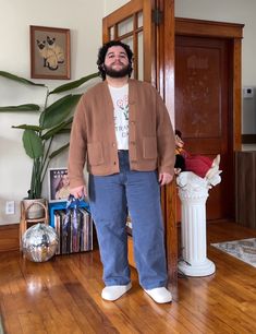 Midsize Male Fashion, Plus Sized Men’s Fashion, Plus Size Male Outfits, Plus Size Trans Masc, Feminine Guy Outfits, Fat Boys Fashion Men, Matty Matheson Style, First Date Outfit Men