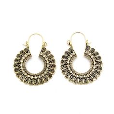 Overview: 100% new design and high quality Must-have for fashion women Have a beautiful appearance Specifications: Material: alloy Style: Fashion OL Modeling: Geometry Processing: plating Style: women's style Package Content: Earrings*1 pair Size Information: Vintage Round Hoop Earrings With Intricate Design, Handmade Vintage Metal Hoop Earrings, Vintage Brass Hoop Earrings For Festivals, Vintage Festival Earrings With Ear Wire, Vintage Bronze Hoop Earrings, Small Metal Hoop Earrings In Bohemian Style, Vintage Brass Round Hoop Earrings, Vintage Small Hoop Metal Earrings, Vintage Nickel-free Metal Hoop Earrings