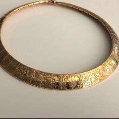 Antique 1950 Gold Tone Choker Necklace 6’ L And 6’ Wide. Great Condition And Rare Find. Inventory: Jb2 Gold Choker Necklace Set, Choker Necklace Set, Gold Choker Necklace, Gold Choker, Necklace Set, Womens Jewelry Necklace, Dream Closet, Choker, Choker Necklace