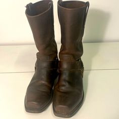 Harness 12 R Unlined- Rubber Outsole- Goodyear Welt Construction- 12" Shaft Height- 2" Heel Height Excellent Condition Slight Wear On Heels Gently Broken In Motorcycle Boots, Frye Shoes, Goodyear Welt, Heel Height, Men's Shoes, Shoe Boots, Man Shop, Boots, Heels