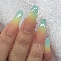 Vee Mendoza, Ombre Nail Art Designs, Feather Nails, Long Coffin Nails, Pastel Ombre, Nails Ombre, Ombre Acrylic Nails, Ombre Nail Designs, Nail Art Ombre