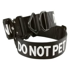 DO NOT PET pet collar for Small, Medium to Large dog breeds. Prevent accidents and incidents early with this high vibrant visible dog collar. Create a safer environment for your pup and everyone around while on walks, at the park, or training.Ideal for working dogs, reactive dogs, dogs in training, and dogs who prefer their personal space. Communicate to the public - These brightly embroidered collars are designed with safety in mind. It provides yourself and others (such as dog walkers, adults, and children) from a distance with what kind of natured dog is approaching them. It can help assist with preventing dog bites, attacks, and fights between other pets. Soft inner neoprene lining to keep your dogs comfortable. Strongquick-release metalbuckle - easy to click on and off. Strong metal D Goth Dog Collar, Service Dog Collar, Service Dog Gear For School, Fancy Dog Collar, Luxury Dog Collars, Designer Dog Collars, Pet Pet