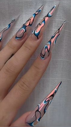 Sharp Nails Design Ideas, Alien Nails, Kylie Nails, Stilleto Nails Designs, Stylish Nails Designs, Goth Nails, Edgy Nails, Grunge Nails