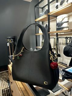 Diy Vetement, Handbag Heaven, Essential Bag