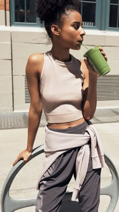 Zara Activewear, Sports Wear Photoshoot, Athleisure Editorial, Athleisure Lifestyle, Activewear Editorial, Sport Fashion Photography, Summer Activewear, Sportswear Collection