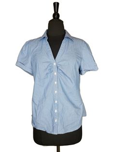 H&M Short Sleeve Button Up V-Neck Casual Shirt Size 14 Classic Cotton V-neck Shirt, V-neck Cotton Shirt For Work, Classic V-neck Cotton Shirt, Cotton V-neck Blouse With Button Closure, Cotton V-neck Shirt With Button Closure, Classic Button-up Tops From H&m, Classic Button-up Tops By H&m, Classic Button-up H&m Tops, H&m Short Sleeve Work Tops