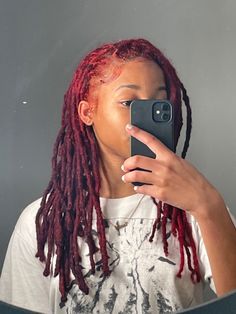 Dreadlocks Dye Ideas, Maroon Dreadlocks Black Women, Maroon Locs, Cherry Red Locs, Burgundy Locs Black Women, Dark Red Locs, Red Locs Black Women