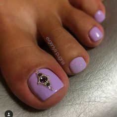 Purple Toe NailArt , nail ideas, nail art, pedicure, pedicure ideas Purple toe nails, Pedicure Purple Toenails, Purple Toe Nails, Toe Nail Colors, Purple Toes, Pedicure Designs Toenails, Unghie Nail Art, Toe Nail Color, Summer Toe Nails