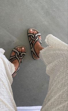 Fancy Shoes, Fire Fits, Soft Clothes, Crochet Shoes, Cute Sandals, Sarah Jessica Parker, Carrie Bradshaw