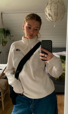 North Face Fleece Outfit, Cozy Aesthetic Winter, Fleece Outfit, Aesthetic Winter, Cozy Aesthetic, Winter Fits, Mode Inspo