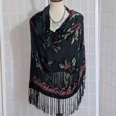 Exquisite Piano Shawl With Roses. Piano Shawl, Vintage Christmas Sweaters, Boho Shawl, Vintage Fringe, Floral Silk Scarf, Reversible Scarf, Boho Scarfs, Paisley Scarves, Boho Jacket