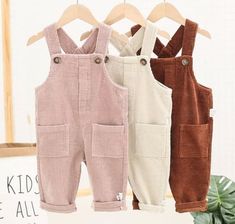 Boy Overalls, Baby Boy Overalls, Baby Dress Diy, Baby Spring, Cool Baby Clothes, Baby Boy Dress, Kids Overalls, Baby Knitwear, Corduroy Overalls