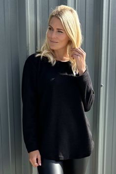 Introducing the Delilah Sweat Top - the perfect addition to your wardrobe this season. Made in Italy, this top is far from basic and can easily be styled for any occasion. Stay comfortable and stylish with ease. -Round neckline -Full length sleeves -Marl effect running through the fabric Sweat Top, Round Neckline, Length Sleeve, Full Length, Shopping Outfit, Knitwear, Lounge Wear, In Italy, Jackets & Coats