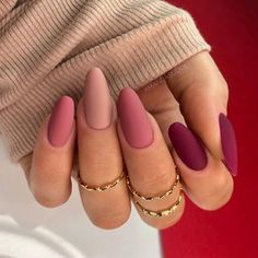 Sharing the best 30+ Matte Nails, you need to try out! These designs are all easy and fun to recreate. Try the matte look this season! Smink Inspiration, Matte Nails Design, Acrylic Nails Coffin Pink, Nail Swag, Acrylic Nails Coffin Short, Short Acrylic Nails Designs, Pink Acrylic Nails, Acrylic Nails Coffin, Classy Nails