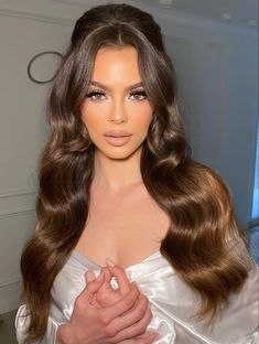 Hair With A Veil, Hollywood Glam Hair, Half Up Half Down Styles, For Wedding Hairstyles, Bridal Waves, Glamorous Hairstyles, Down Styles, Old Hollywood Hair, Hollywood Curls