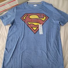 Old Navy Graphic Superman Tshirt Superman Tshirt, Mens White Shorts, Old Navy Men, Old Navy Shirts, Navy Shirts, American Flag Shirt, Green Tshirt, Flag Shirt, Navy Shirt