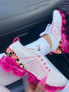 Nike Air Shoes, Summer Sneakers, Cute Nike Shoes, Nike Sneakers Women, Cute Sneakers, Fresh Shoes, Hype Shoes, Knit Sneakers, Pink Sneakers