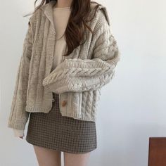 Estilo Madison Beer, Preppy Mode, Cardigan Outfit, Long Sleeve Knitted Cardigan, Solid Sweaters, Comfortable Sweater, Cardigan Sweater Jacket, Knitted Tops, Ribbed Cardigan